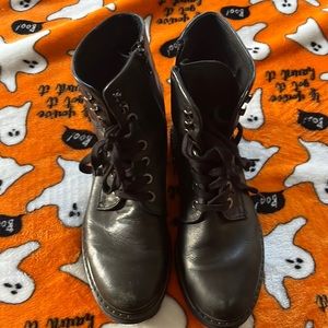 Aussie brand Windsor Smith leather combat boots